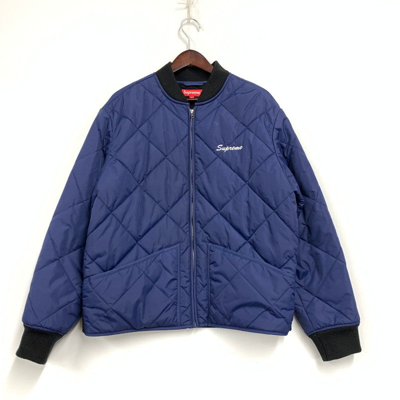 【中古品】【メンズ】 Supreme シュプリーム QUIT YOUR JOB QUILTED WORK JACKET クイット ユア ジョブ キルテッド ワーク ジャケット アウター 149-260218-ya-02-izu サイズ：M カラー：ネイビー 万代Net店