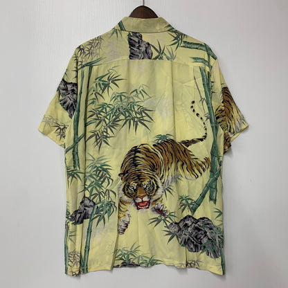 【中古品】【メンズ】 SPECIAL EDITION RAYON S/S KAIKAMAHINE TIGER READY FOR THE HUNT SS32946 スペシャルエディション レーヨン ショートスリーブ シャツ 半袖 145-260220-as-11-izu サイズ：M カラー：イエロー系 万代Net店