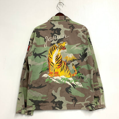 【中古品】【メンズ】 JAPAN TIGER ARTWORK MILITARY ARMY CAMO CHEVRON SHIRT JACKET ジャパン タイガー アートワーク ミリタリー アーミー カモ シェブロン シャツ ジャケット アウター 147-260221-ya-02-izu サイズ：S カラー：マルチ 万代Net店