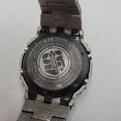 【中古品】【メンズ/レディース】 GMW-B5000PS-1JR 40TH ANNIVERSARY RECRYSTALLIZED 5000 SERIES FULL METAL TOUGH SOLAR WATCH フルメタルタッチソーラーウォッチ 時計 196-260222-tt-03-izu サイズ：49.3 × 43.2 × 13 mm カラー：グレー 万代Net店