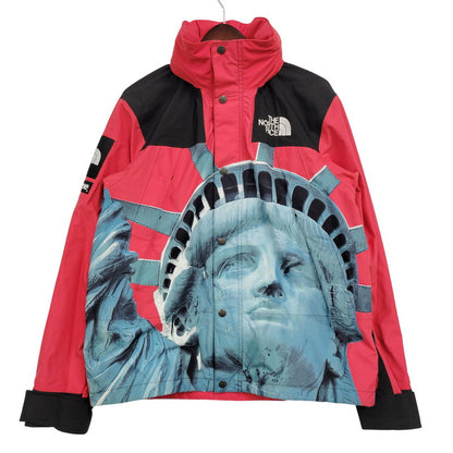 【中古品】【メンズ】 × THE NORTH FACE ザノースフェイス STATUE OF LIBERTY MOUNTAIN JACKET NP61902I 自由の女神 マウンテンジャケット アウター 149-260223-as-18-izu サイズ：S カラー：レッド系 万代Net店