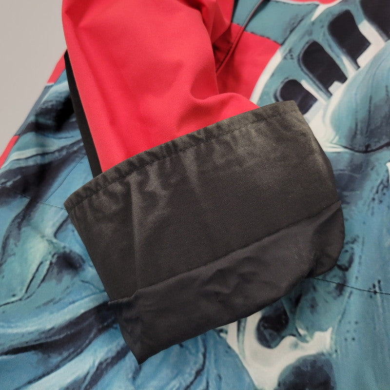 【中古品】【メンズ】 × THE NORTH FACE ザノースフェイス STATUE OF LIBERTY MOUNTAIN JACKET NP61902I 自由の女神 マウンテンジャケット アウター 149-260223-as-18-izu サイズ：S カラー：レッド系 万代Net店