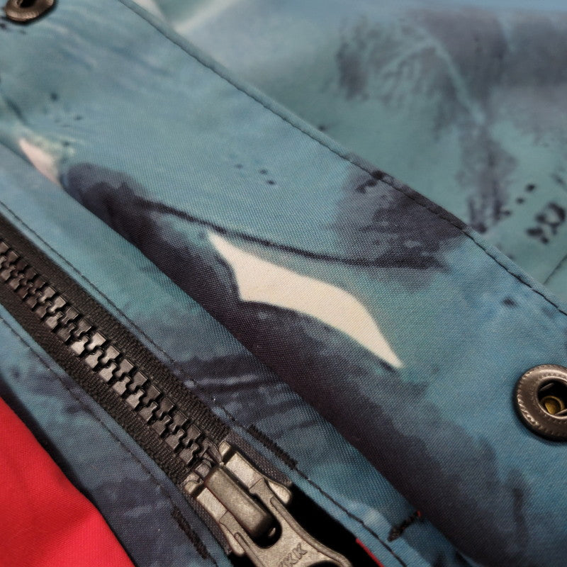 【中古品】【メンズ】 × THE NORTH FACE ザノースフェイス STATUE OF LIBERTY MOUNTAIN JACKET NP61902I 自由の女神 マウンテンジャケット アウター 149-260223-as-18-izu サイズ：S カラー：レッド系 万代Net店