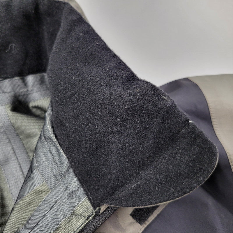 【現状渡し品】【メンズ】 GORE-TEX MOUNTAIN PARKA NP10311 ゴアテックス マウンテンパーカ ジャケット アウター 144-260223-as-05-izu サイズ：M カラー：グレー×ブラック 万代Net店