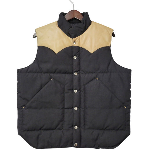 【中古品】【メンズ】 UNKNOWN WESTERN YOKE DOWN VEST ウエスタンヨーク ダウンベスト 146-260228-as-18-izu サイズ：M カラー：ブラック 万代Net店