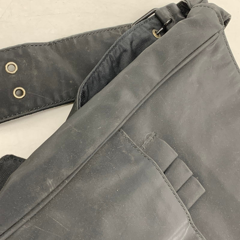 【現状渡し品】【メンズ/レディース】 SHOULDER BAG ショルダー バッグ カバン 鞄 188-260223-ya-02-izu カラー：BLACK 万代Net店