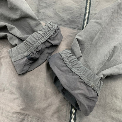 【現状渡し品】【メンズ】 STUSSY ステューシー 115745 BEACH SHELL WAVE DYE ビーチシェル ウェーブ ダイ ジャケット アウター 142-260307-kh-08-izu サイズ：M カラー：ブラック系 万代Net店