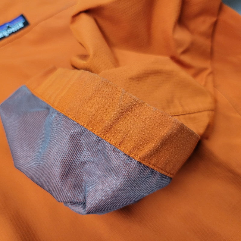 【現状渡し品】【メンズ】 STY84035 MICRO BURST JACKET マイクロ バースト ジャケット アウター 144-260303-ya-20-izu サイズ：M カラー：オレンジ 万代Net店