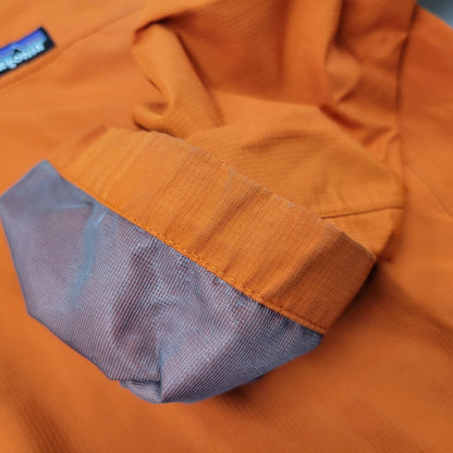 【現状渡し品】【メンズ】 STY84035 MICRO BURST JACKET マイクロ バースト ジャケット アウター 144-260303-ya-20-izu サイズ：M カラー：オレンジ 万代Net店