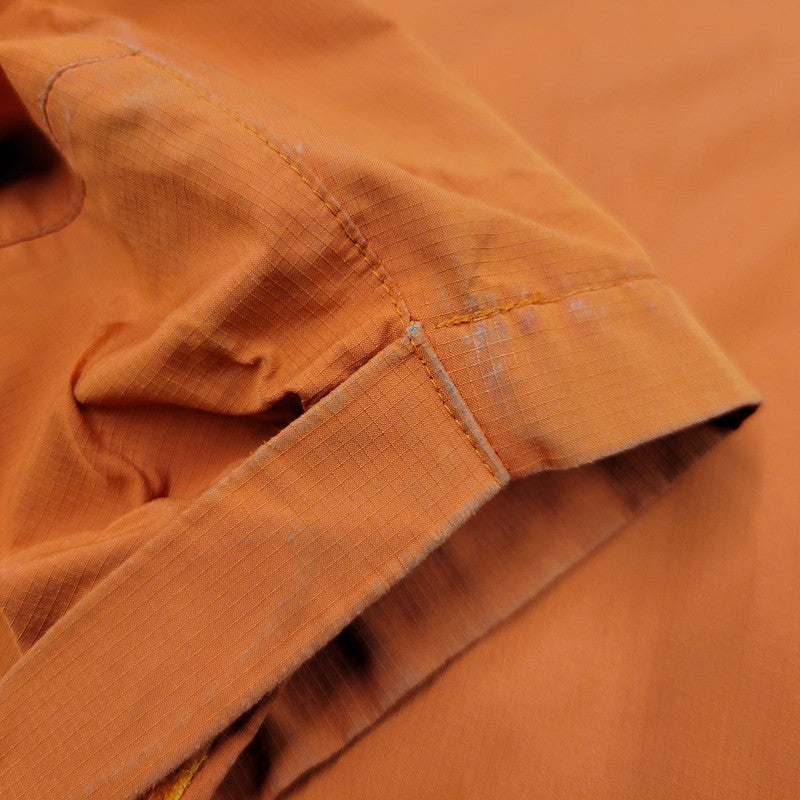 【現状渡し品】【メンズ】 STY84035 MICRO BURST JACKET マイクロ バースト ジャケット アウター 144-260303-ya-20-izu サイズ：M カラー：オレンジ 万代Net店