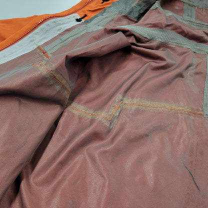 【現状渡し品】【メンズ】 STY84035 MICRO BURST JACKET マイクロ バースト ジャケット アウター 144-260303-ya-20-izu サイズ：M カラー：オレンジ 万代Net店