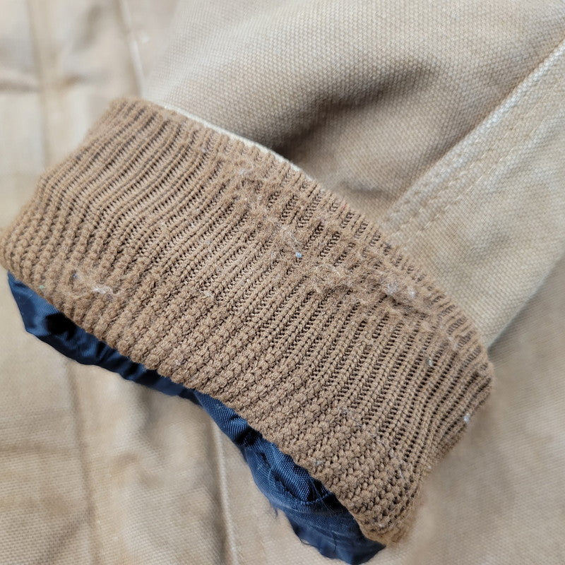 【中古品】【メンズ】 Carhartt カーハート QUILTING DUCK TRADITIONAL COAT キルティング ダック トラディショナル コート アウター 146-260227-kh-03-izu カラー：ブラウン 万代Net店