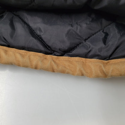 【中古品】【メンズ】 Carhartt カーハート QUILTING DUCK TRADITIONAL COAT キルティング ダック トラディショナル コート アウター 146-260227-kh-03-izu カラー：ブラウン 万代Net店