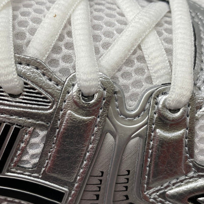 【中古美品】【メンズ】 1201A019 GEL-KAYANO 14 ゲル カヤノ スニーカー シューズ 靴 162-260227-cs-01-izu サイズ：27.5cm カラー：WHITE/PURE GOLD 万代Net店