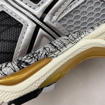 【中古美品】【メンズ】 1203A543-020 GEL-NIMBUS 10.1 ゲル ニンバス スニーカー シューズ 靴 162-260227-cs-02-izu サイズ：27.0cm カラー：PIEDMONT GREY/PURE SILVER 万代Net店