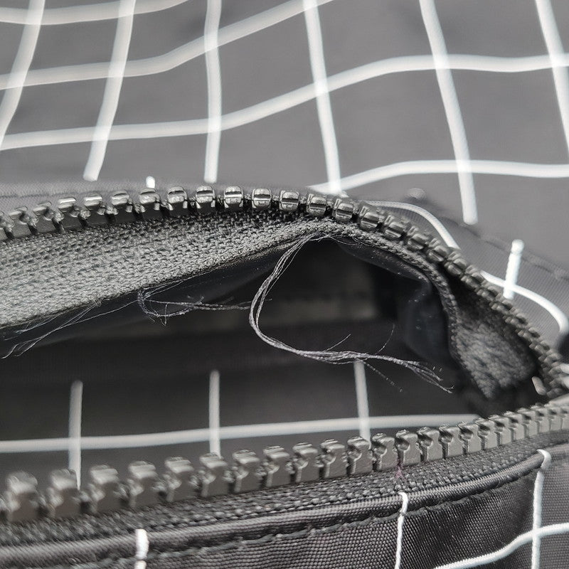 【中古品】【メンズ/レディース】 UNDERCOVER PRE アンダーカバー プレ UP2D4B02 24AW NY WINDOWPANE CK DAYPACK ウィンドウペン CK デイパック カバン リュック 188-260301-yn-01-izu カラー：ブラック 万代Net店