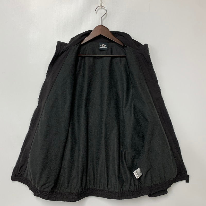 【中古品】【メンズ】 UMBRO アンブロ ULUQJK30 NYLON TRACK JACKET ナイロン トラック ジャケット アウター 148-260310-ya-05-izu サイズ：S カラー：BLACK 万代Net店
