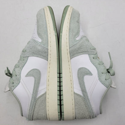 【中古品】【レディース】 NIKE GS ナイキ ジーエス FN9137-131 AIR JORDAN 1 LOW SE エア ジョーダン ワン ロー エスイー スニーカー シューズ 靴 166-260311-cs-22-izu サイズ：24cm カラー：WHITE/SEAFOAM-SAIL 万代Net店