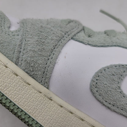【中古品】【レディース】 NIKE GS ナイキ ジーエス FN9137-131 AIR JORDAN 1 LOW SE エア ジョーダン ワン ロー エスイー スニーカー シューズ 靴 166-260311-cs-22-izu サイズ：24cm カラー：WHITE/SEAFOAM-SAIL 万代Net店