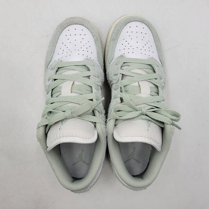 【中古品】【レディース】 NIKE GS ナイキ ジーエス FN9137-131 AIR JORDAN 1 LOW SE エア ジョーダン ワン ロー エスイー スニーカー シューズ 靴 166-260311-cs-22-izu サイズ：24cm カラー：WHITE/SEAFOAM-SAIL 万代Net店