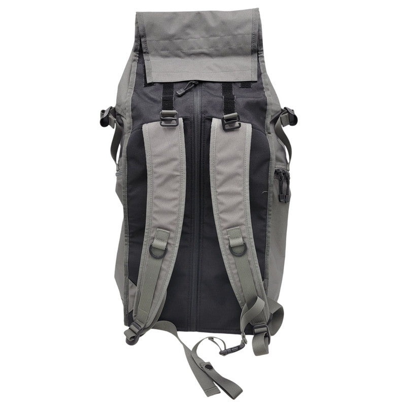 【中古品】【メンズ/レディース】 VAGA バガ WEDGE 2G BACKPACK ウェッジ ツージー バックパックカバン 鞄 188-260306-cs-01-izu カラー：グレー 万代Net店