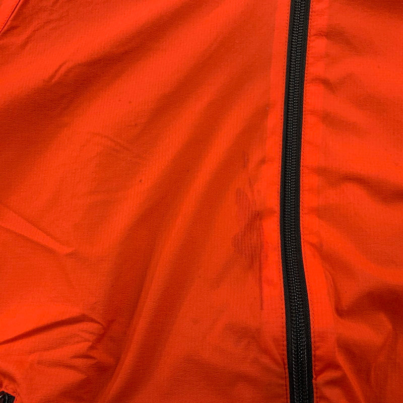 【中古品】【メンズ】 NT61984 REVERSIBLE TECH AIR HOODIE リバーシブル テック エアー フーディ アウター 144-260313-ya-09-izu サイズ：M カラー：BLACK×RED 万代Net店
