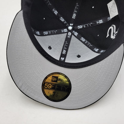 【中古品】【メンズ/レディース】 × MLB エムエルビー × NEW ERA ニューエラ TEAMS BOX LOGO CHICAGO WHITE SOX チーム ボックス ロゴ シカゴ ホワイトソックス 帽子 185-260307-kh-03-izu サイズ：7 1/2（59.6cm） カラー：ブラック 万代Net店