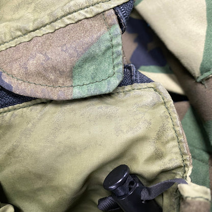 【中古品】【メンズ】 U.S.ARMY ユーエスアーミー ECWCS GEN1 GORE-TEX PARKA CAMO SP0100-96-D-4002 ゴアテックス パーカ カモ TENNESSEE APPAREL CORP.製 ジャケット 146-260309-as-01-izu サイズ：M-S カラー：マルチカラー 万代Net店