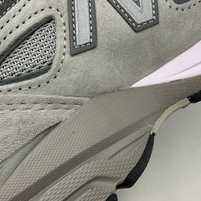 【中古品】【メンズ/レディース】 990V4 スニーカー シューズ 靴 162-260309-cs-09-izu サイズ：25.5cm カラー：グレー 万代Net店