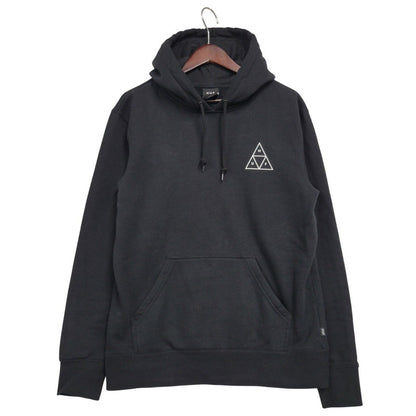 【中古品】【メンズ】 HUF ハフ ESSENTIALS TT P/O HOODIE エッセンシャル トリプルトライアングル プルオーバー フーディー パーカー トップス 142-260315-kh-17-izu サイズ：S カラー：ブラック 万代Net店