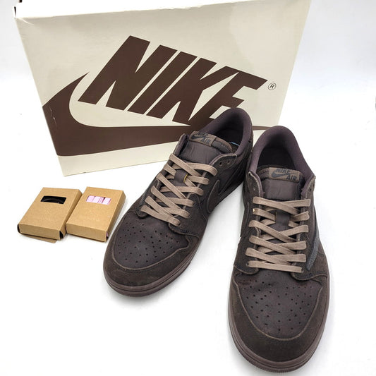 【中古品】【メンズ】 × TRAVIS SCOTT トラヴィス・スコット DM7866-202 AIR JORDAN 1 LOW OG SP ナイキ エア ジョーダン 1 ロー スニーカー 靴 160-260315-kh-10-izu サイズ：29 カラー：DARK MOCHA/BLACK-VELVET BROWN 万代Net店