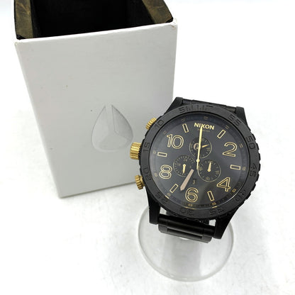 【中古品】【メンズ/レディース】 NIXON ニクソン 51-30 CHRONO CHRONOGRAPH QUARTZ クロノグラフ クォーツ 腕時計 時計 197-260603-kh-05-izu カラー：ブラック×ゴールド 万代Net店