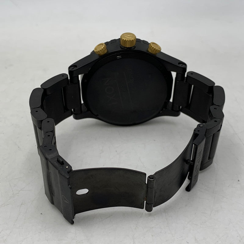 【中古品】【メンズ/レディース】 NIXON ニクソン 51-30 CHRONO CHRONOGRAPH QUARTZ クロノグラフ クォーツ 腕時計 時計 197-260603-kh-05-izu カラー：ブラック×ゴールド 万代Net店