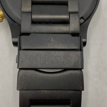 【中古品】【メンズ/レディース】 NIXON ニクソン 51-30 CHRONO CHRONOGRAPH QUARTZ クロノグラフ クォーツ 腕時計 時計 197-260603-kh-05-izu カラー：ブラック×ゴールド 万代Net店