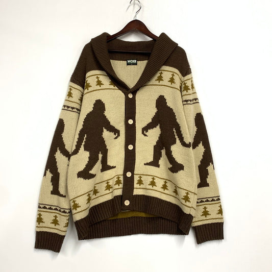 【中古品】【メンズ】 MIDDLE OF BEYOND ミドル オブ ビヨンド BIGFOOT SASQUATCH CARDELIGAN ビッグフット サスカッチ カーディガン トップス ニット 142-260317-ya-08-izu サイズ：XL カラー：BROWN 万代Net店
