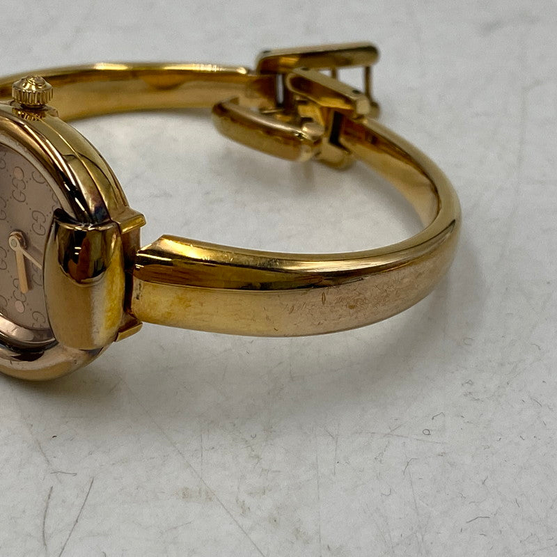 【中古品】【メンズ/レディース】 GUCCI グッチ 1400L GG PINK DIAL BANGLE WATCH ピンク ダイヤル バングル ウォッチ 時計 腕時計 197-260531-kh-02-izu カラー：ゴールド 万代Net店