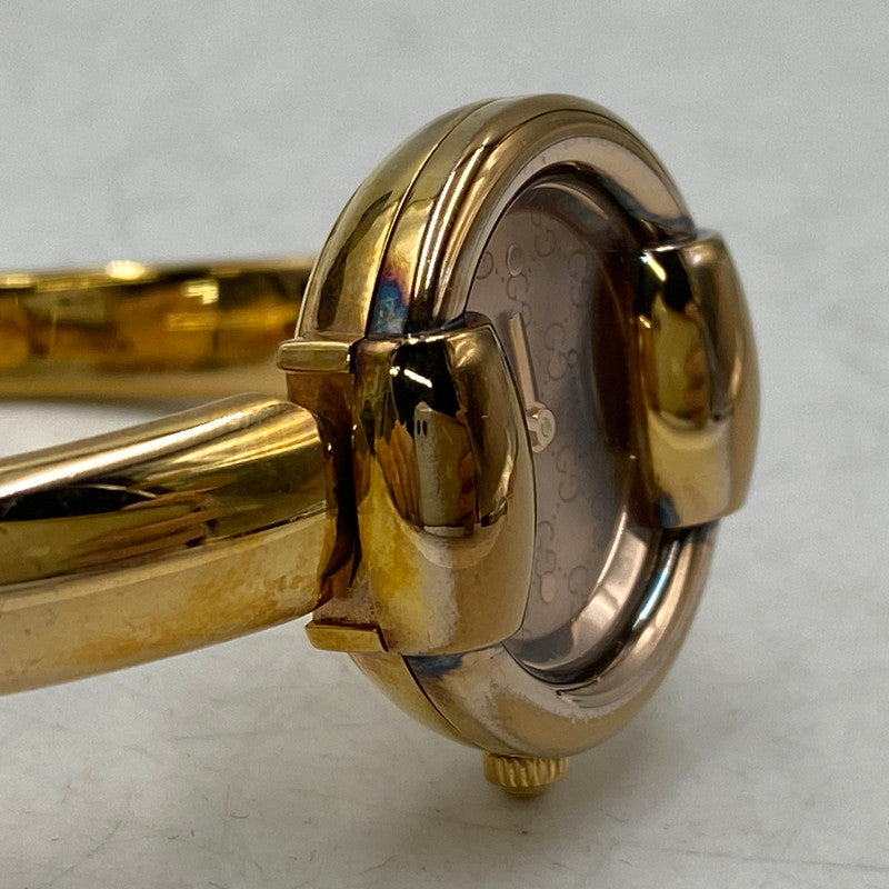 【中古品】【メンズ/レディース】 GUCCI グッチ 1400L GG PINK DIAL BANGLE WATCH ピンク ダイヤル バングル ウォッチ 時計 腕時計 197-260531-kh-02-izu カラー：ゴールド 万代Net店
