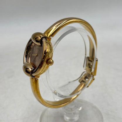 【中古品】【メンズ/レディース】 GUCCI グッチ 1400L GG PINK DIAL BANGLE WATCH ピンク ダイヤル バングル ウォッチ 時計 腕時計 197-260531-kh-02-izu カラー：ゴールド 万代Net店