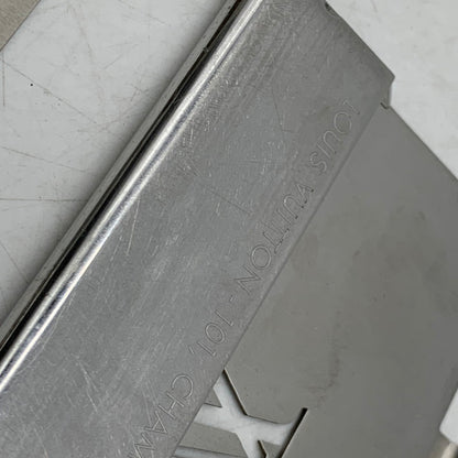 【中古品】【メンズ/レディース】 LOUIS VUITTON ルイ・ヴィトン M65227 ポルト カルト シャンゼリゼ　カードケース 名刺入れ 179-260318-ya-06-izu カラー：シルバー 万代Net店