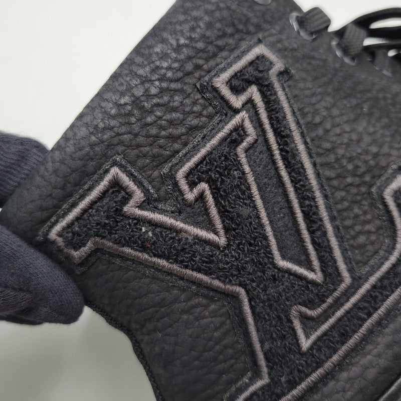 【中古品】【メンズ/レディース】 LOUIS VUITTON ルイ・ヴィトン LV LEATHER HI CUT SNEAKERS GO1111 レザー ハイカット スニーカー シューズ 靴 179-260320-ay-01-izu サイズ：7 カラー：ブラック 万代Net店