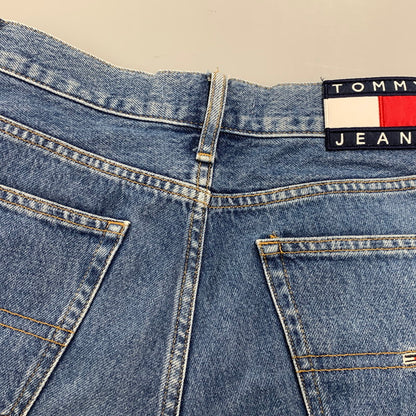 【中古品】【メンズ】 TOMMY JEANS トミー ジーンズ ETHAN イーサン 刺繍入り DENIM PANTS デニム パンツ ボトムス ズボン 158-260322-cs-21-izu サイズ：W28 L32 カラー：インディゴ 万代Net店