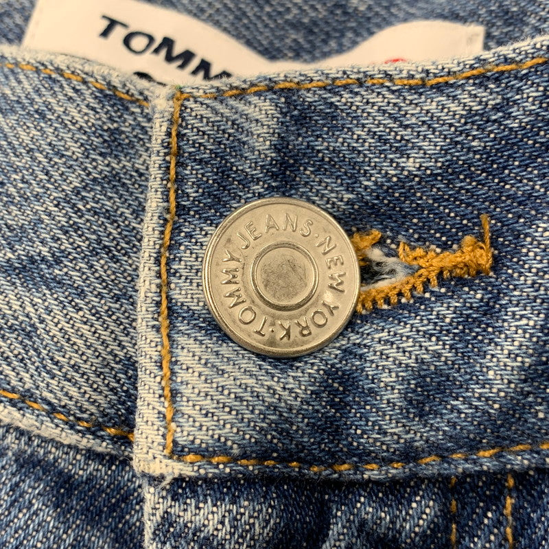 【中古品】【メンズ】 TOMMY JEANS トミー ジーンズ ETHAN イーサン 刺繍入り DENIM PANTS デニム パンツ ボトムス ズボン 158-260322-cs-21-izu サイズ：W28 L32 カラー：インディゴ 万代Net店