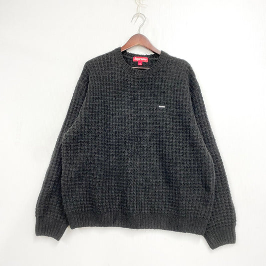 【中古品】【メンズ】 25FW SMALL BOX WAFFLE SWEATER スモール ボックス ワッフル セーター トップス ニット 149-260320-ya-01-izu サイズ：L カラー：BLACK 万代Net店