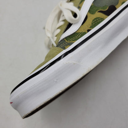 【中古品】【メンズ/レディース】 A BATHING APE × VANS アベイシングエイプ×バンズ VN0A54F37BE ABC CAMO OLD SKOOL エービーシー カモ オールド スクール スニーカー シューズ 靴 164-260322-cs-16-izu サイズ：25cm カラー：グリーン系 万代Net店