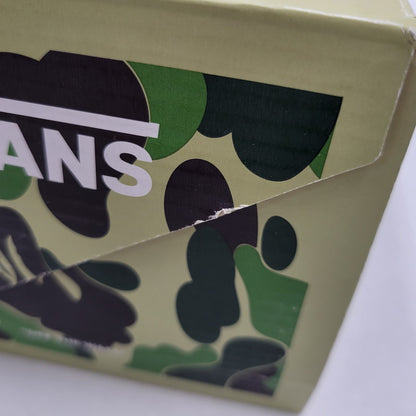 【中古品】【メンズ/レディース】 A BATHING APE × VANS アベイシングエイプ×バンズ VN0A54F37BE ABC CAMO OLD SKOOL エービーシー カモ オールド スクール スニーカー シューズ 靴 164-260322-cs-16-izu サイズ：25cm カラー：グリーン系 万代Net店