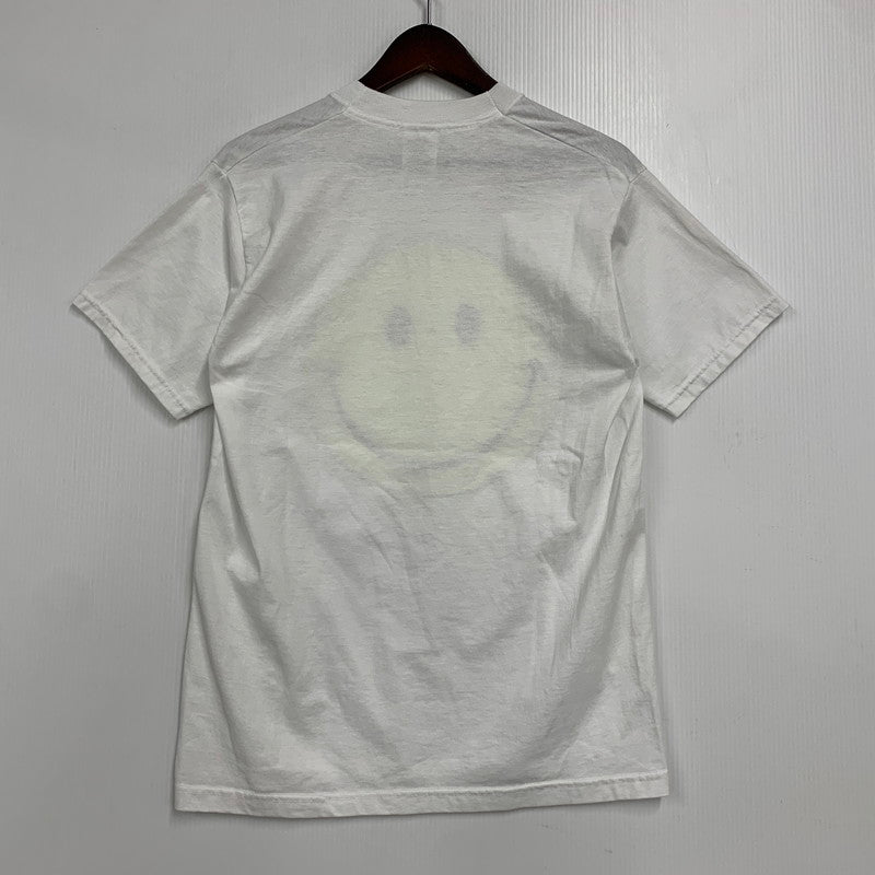 【中古品】【メンズ】 FRUIT OF THE LOOM フルーツ オブ ザルーム ドミニカ製 SMILEY FACE TEE スマイリー フェイス 半袖Tシャツ トップス 146-260327-yn-03-izu サイズ：M カラー：ホワイト 万代Net店