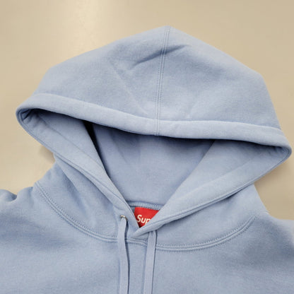 【中古品】【メンズ】 SATIN APPLIQUE HOODED SWEATSHIRT サテンアップリケ フーデッド スウェットシャツ パーカー 149-260323-as-04-izu サイズ：L カラー：ブルー 万代Net店