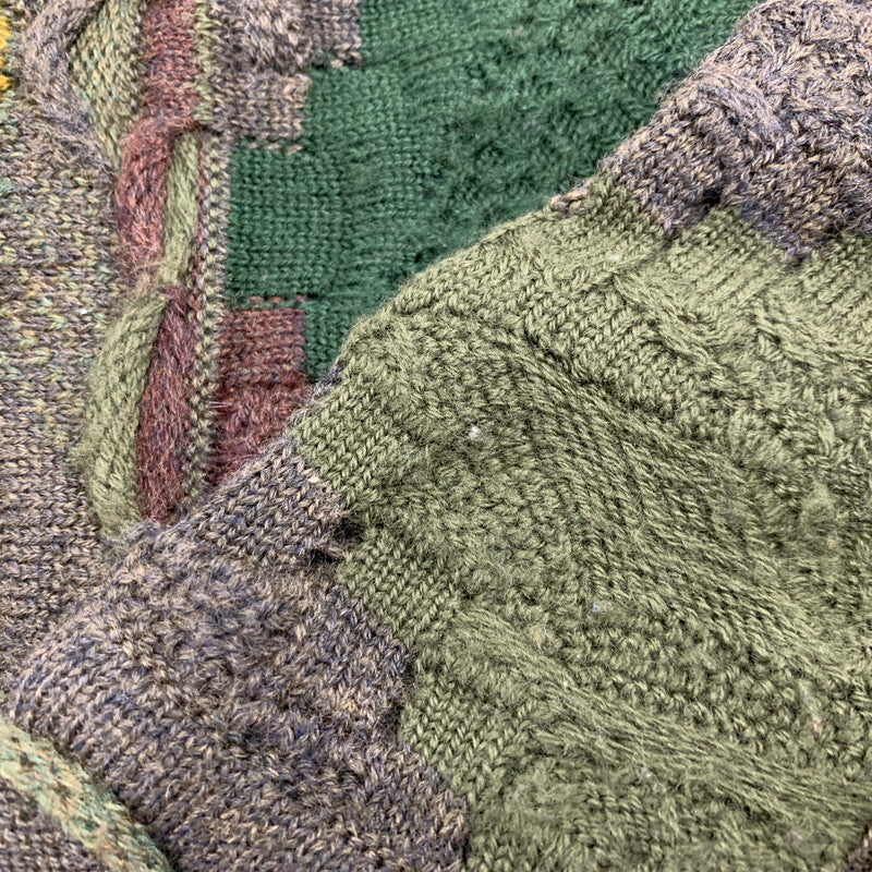 【中古品】【メンズ】 COOGI クージー 3D V-NECK KNIT SWEATER Vネック ニット セーター トップス 146-260324-kh-04-izu サイズ：L カラー：マルチ 万代Net店