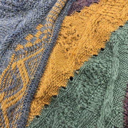 【中古品】【メンズ】 COOGI クージー 3D V-NECK KNIT SWEATER Vネック ニット セーター トップス 146-260324-kh-04-izu サイズ：L カラー：マルチ 万代Net店