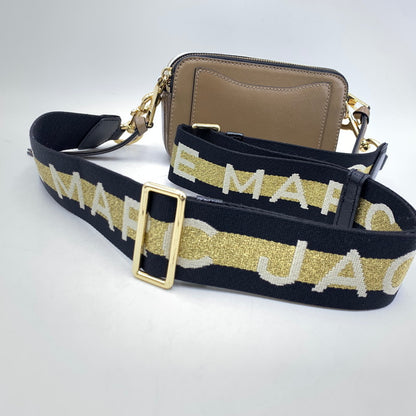 【中古品】【レディース】 THE SNAPSHOT LEATHER CAMERA BAG M0014146 スナップショット カメラバッグ ショルダーバッグ カバン 鞄 188-260331-as-04-izu カラー：ブラウン系 万代Net店